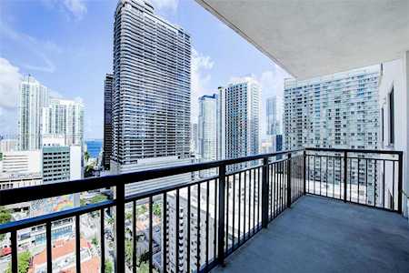 999 SW 1st Ave #2402 Miami,  FL 33130