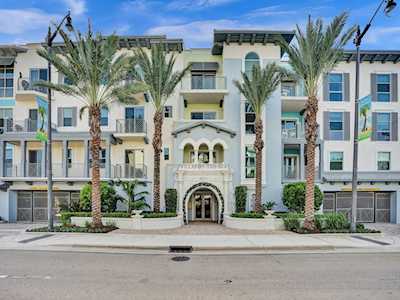 4511 El Mar Dr #210 Lauderdale By The Sea,  FL 33308