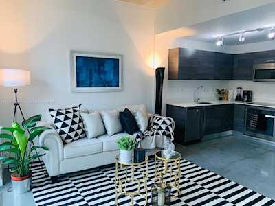151 SE 1st St #2907 Miami,  FL 33131