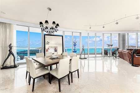 5959 Collins Ave #707 Miami Beach,  FL 33140
