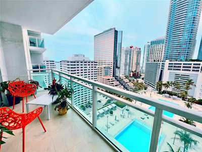 950 Brickell Bay Dr #1807 Miami,  FL 33131