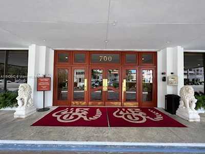 700 Biltmore Way #R1 Coral Gables,  FL 33134