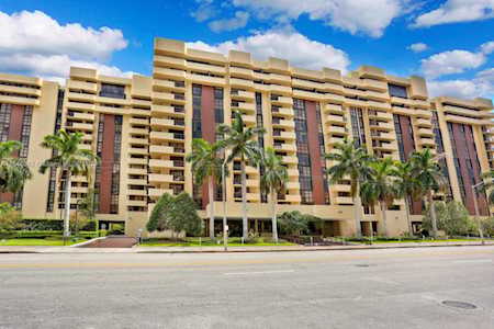 600 Biltmore Way #216 Coral Gables,  FL 33134