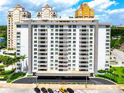 625 Biltmore Way #1106 Coral Gables,  FL 33134