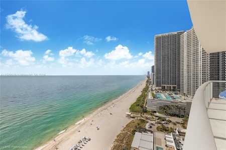 3951 S Ocean Dr #1901 Hollywood,  FL 33019