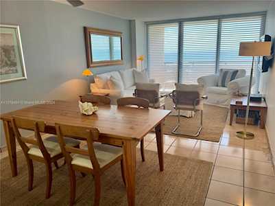 2555 Collins Ave #805 Miami Beach,  FL 33140