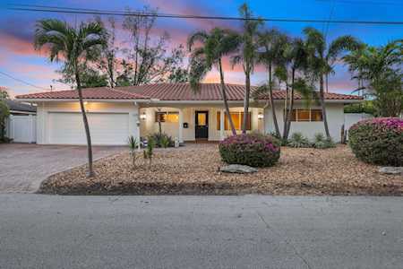 3325 NE 42 Court Fort Lauderdale,  FL 33308