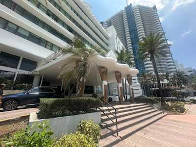 6345 Collins Ave #642 Miami Beach,  FL 33141