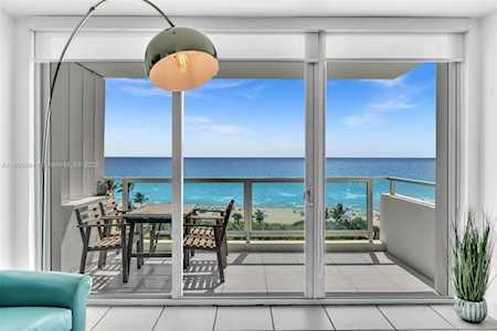 5161 Collins Ave #1017 Miami Beach,  FL 33140