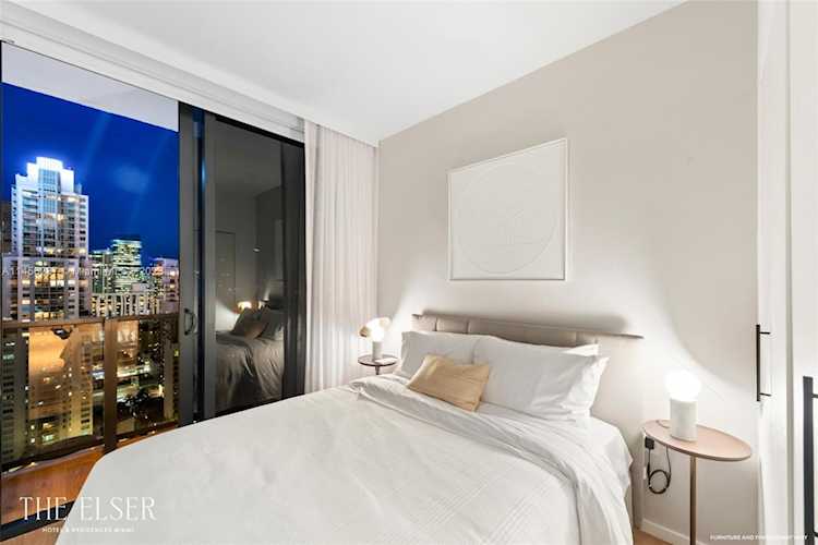 398 NE 5th St #3815 Miami, FL 41 33132 | Skyrise Lab Photo 7