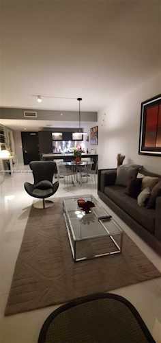 200 Biscayne Boulevard Way #3410 Miami, FL 42 33131 | Skyrise Lab Photo 50