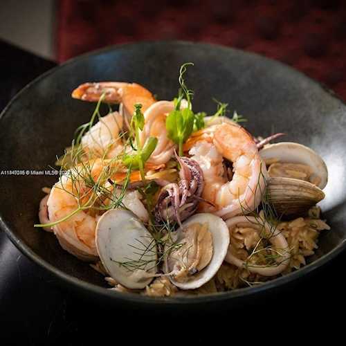 200 Biscayne Boulevard Way #3410 Miami, FL 42 33131 | Skyrise Lab Photo 48