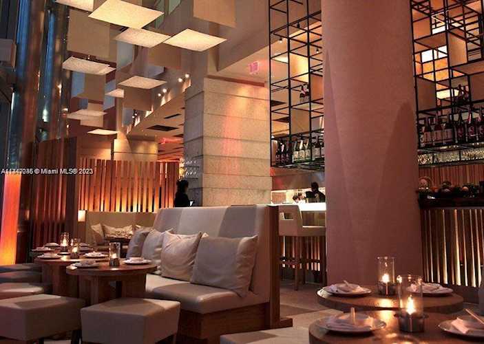 200 Biscayne Boulevard Way #3410 Miami, FL 42 33131 | Skyrise Lab Photo 45