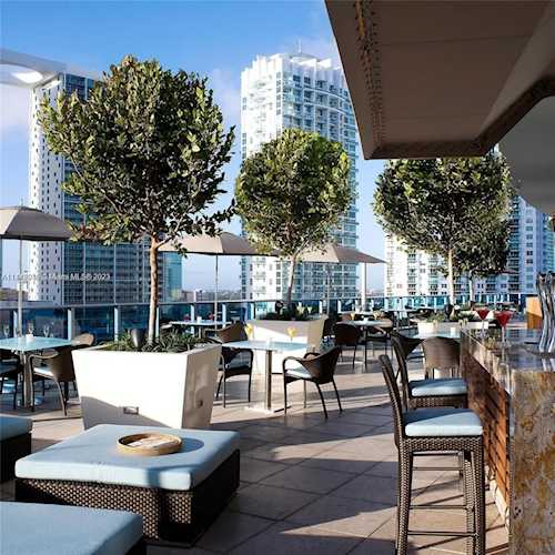 200 Biscayne Boulevard Way #3410 Miami, FL 42 33131 | Skyrise Lab Photo 44