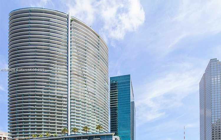 200 Biscayne Boulevard Way #3410 Miami, FL 42 33131 | Skyrise Lab Photo 42
