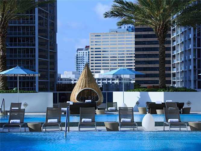 200 Biscayne Boulevard Way #3410 Miami, FL 42 33131 | Skyrise Lab Photo 38