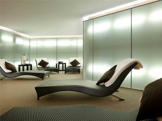 200 Biscayne Boulevard Way #3410 Miami, FL 42 33131 | Skyrise Lab Photo 35