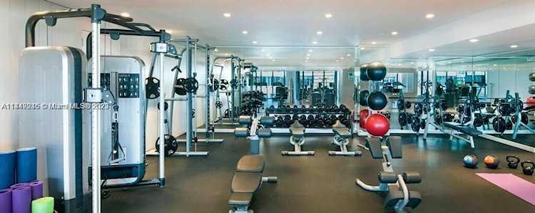 200 Biscayne Boulevard Way #3410 Miami, FL 42 33131 | Skyrise Lab Photo 34