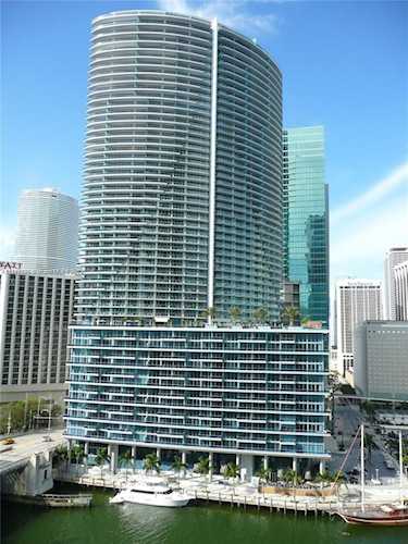 200 Biscayne Boulevard Way #3410 Miami, FL 42 33131 | Skyrise Lab Photo 29