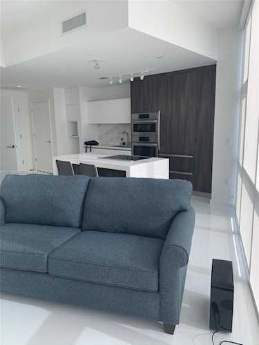 851 NE 1st Ave #1002 Miami, FL 31 33132 | Skyrise Lab Photo 8