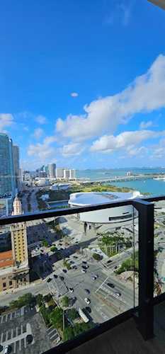 398 NE 5th St #2602 Miami, FL 41 33132 | Skyrise Lab Photo 7