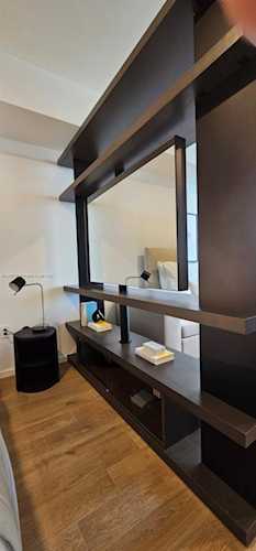 398 NE 5th St #2602 Miami, FL 41 33132 | Skyrise Lab Photo 4