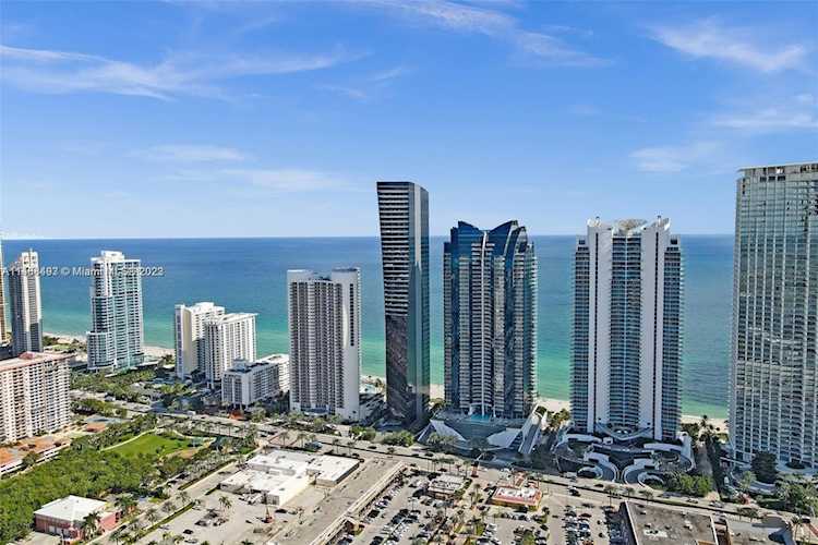 17141 Collins #3002 Sunny Isles Beach, FL 22 33160 | Skyrise Lab Photo 67