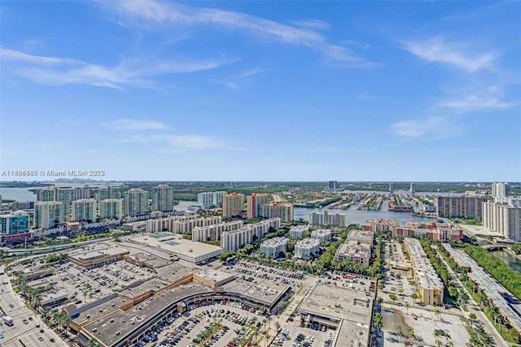 17141 Collins #3002 Sunny Isles Beach, FL 22 33160 | Skyrise Lab Photo 66