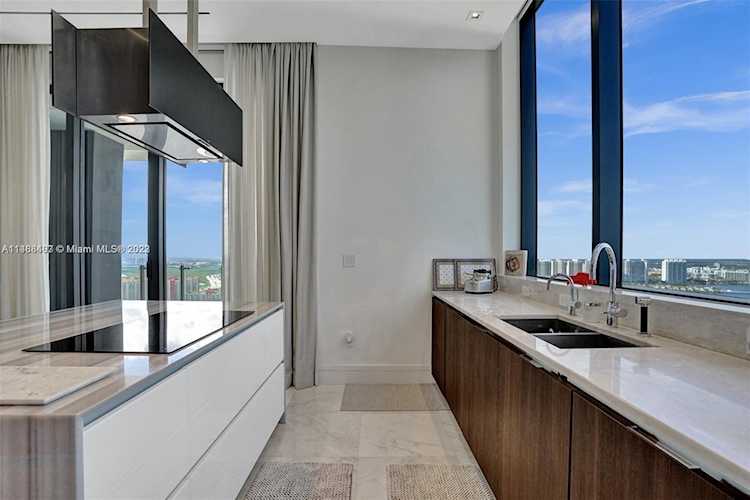 17141 Collins #3002 Sunny Isles Beach, FL 22 33160 | Skyrise Lab Photo 43