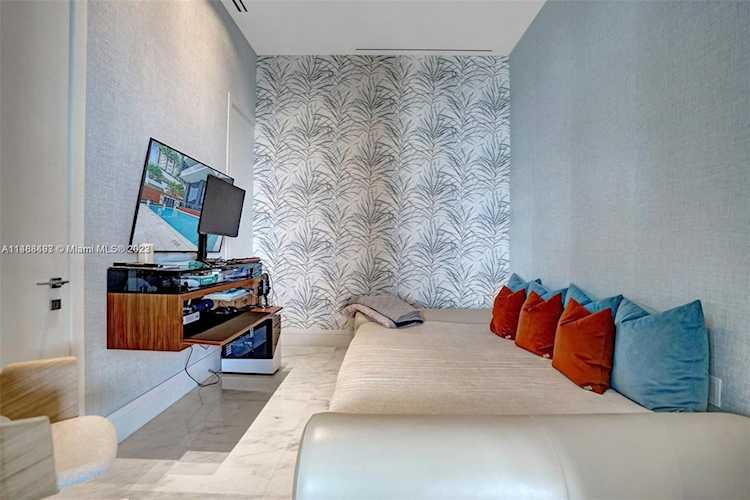 17141 Collins #3002 Sunny Isles Beach, FL 22 33160 | Skyrise Lab Photo 37