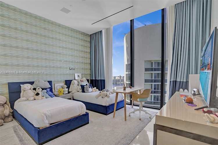 17141 Collins #3002 Sunny Isles Beach, FL 22 33160 | Skyrise Lab Photo 33