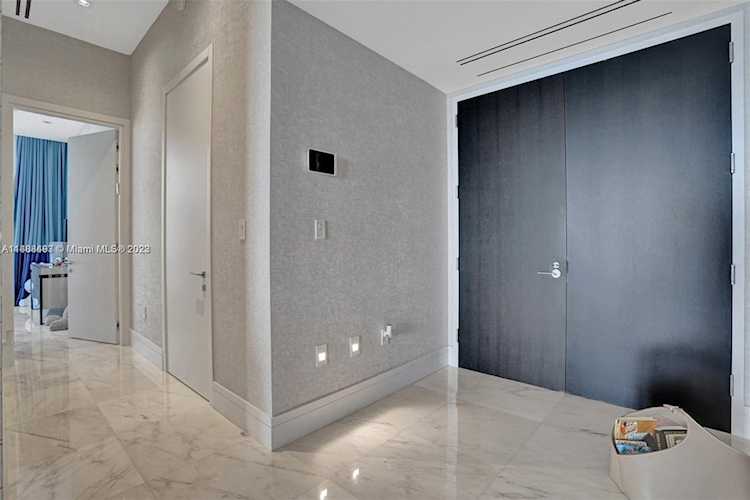 17141 Collins #3002 Sunny Isles Beach, FL 22 33160 | Skyrise Lab Photo 4