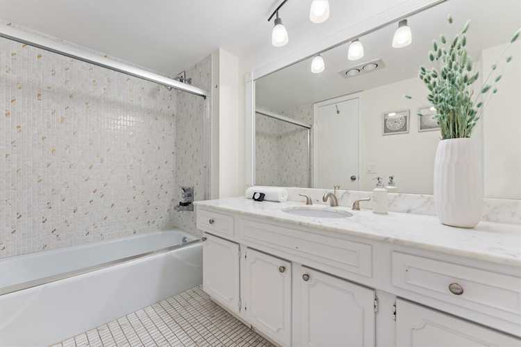 5200 N Ocean Blvd #1212B Lauderdale By The Sea, FL Ft Lauderdale Beach (3130-3170) 33308 | Skyrise Lab Photo 18