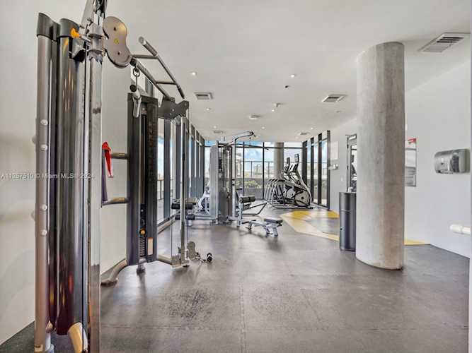 201 SW 17th Rd #703 Miami, FL 41 33129 | Skyrise Lab Photo 14
