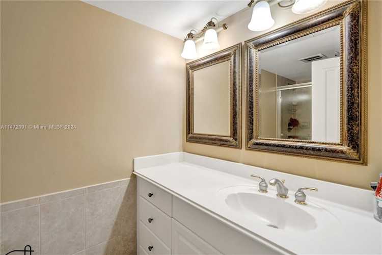 2100 S Ocean Dr #6CD Fort Lauderdale, FL 3170 33316 | Skyrise Lab Photo 49