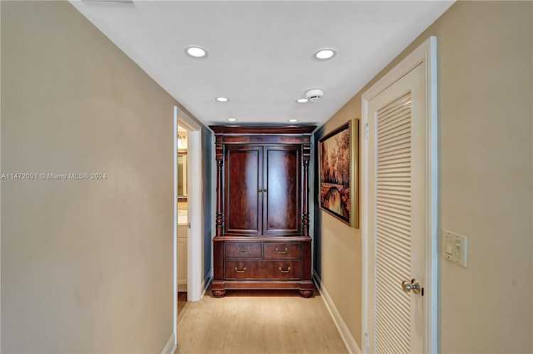 2100 S Ocean Dr #6CD Fort Lauderdale, FL 3170 33316 | Skyrise Lab Photo 48