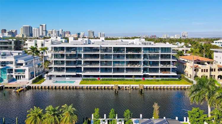 160 Isle of Venice Dr. #301 Fort Lauderdale, FL 3280 33301 | Skyrise Lab Photo 1
