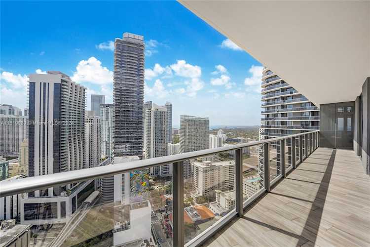 801 S Miami Ave #2702 Miami, FL 41 33130 | Skyrise Lab Photo 1