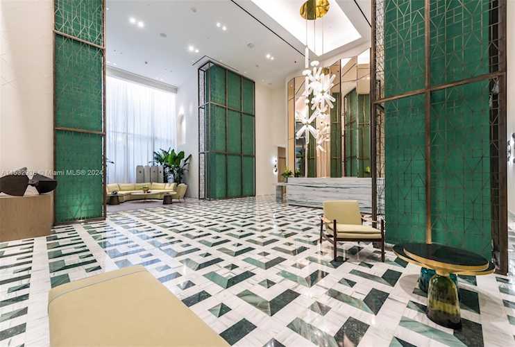 801 S Miami Ave #4010 Miami, FL 41 33130 | Skyrise Lab Photo 5