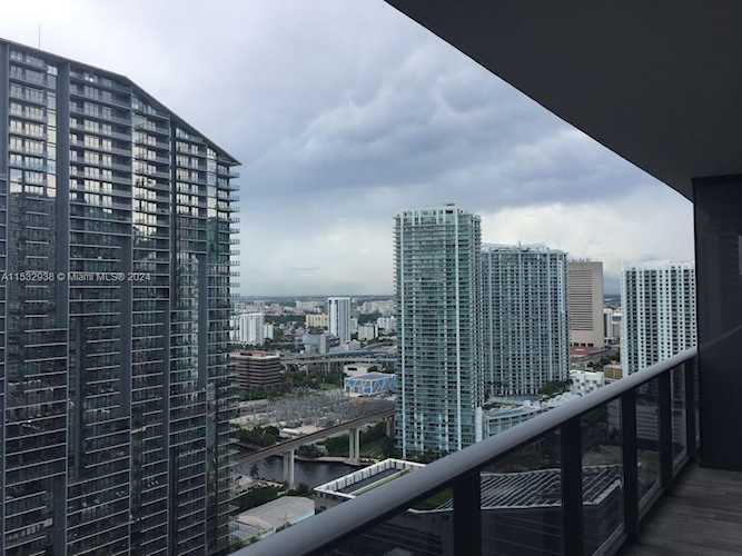 801 S Miami Ave #4010 Miami, FL 41 33130 | Skyrise Lab Photo 10