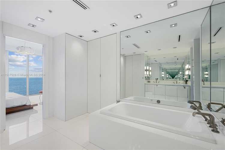 6899 Collins Ave #2208 Miami Beach, FL 32 33141 | Skyrise Lab Photo 36