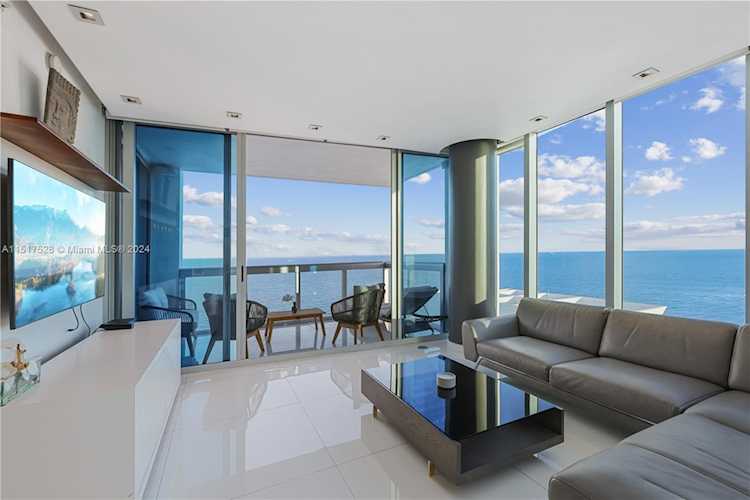 6899 Collins Ave #2208 Miami Beach, FL 32 33141 | Skyrise Lab Photo 17
