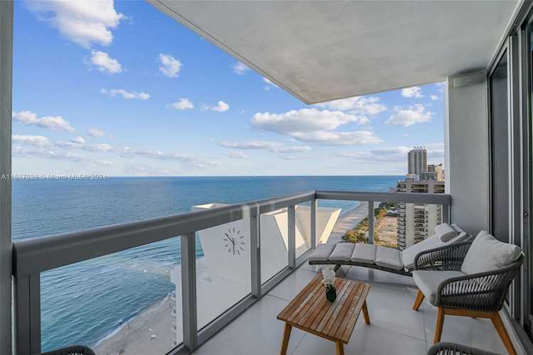 6899 Collins Ave #2208 Miami Beach, FL 32 33141 | Skyrise Lab Photo 20