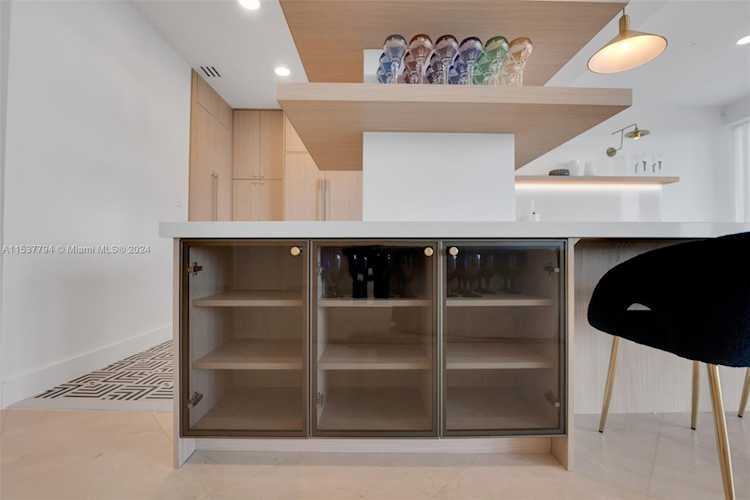 10101 Collins Ave #7D Bal Harbour, FL 22 33154 | Skyrise Lab Photo 17