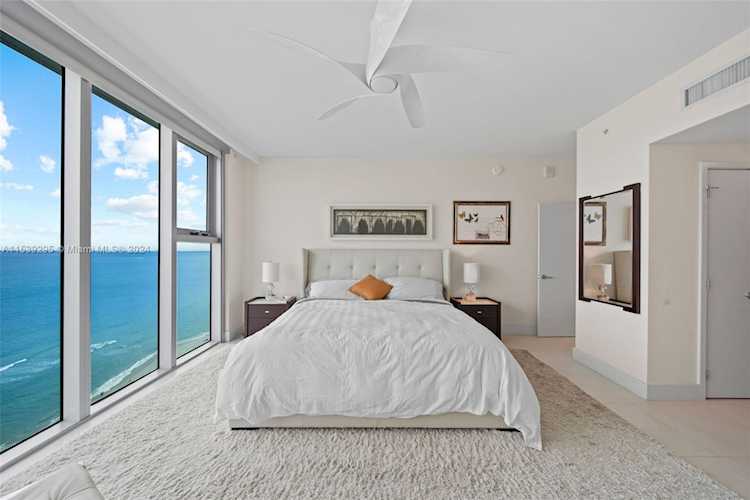 6899 Collins Ave #1801 Miami Beach, FL 32 33141 | Skyrise Lab Photo 16
