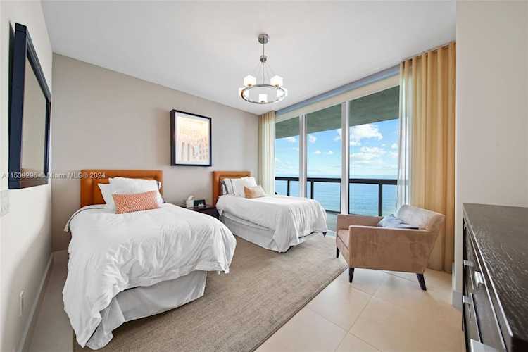 6899 Collins Ave #1801 Miami Beach, FL 32 33141 | Skyrise Lab Photo 28