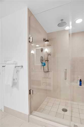 6801 Collins Ave Miami Beach, FL 32 33141 | Skyrise Lab Photo 64