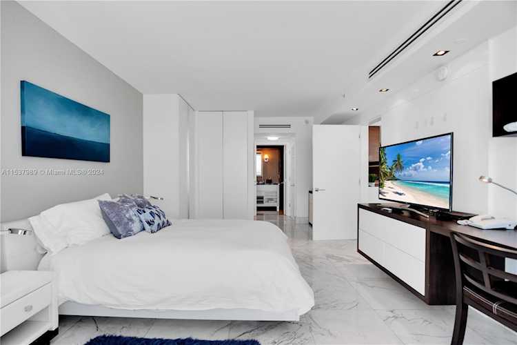 6801 Collins Ave Miami Beach, FL 32 33141 | Skyrise Lab Photo 61
