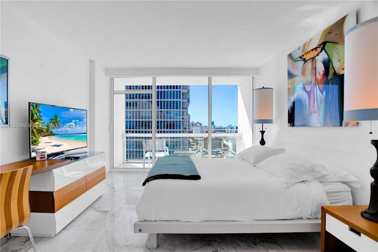 6801 Collins Ave Miami Beach, FL 32 33141 | Skyrise Lab Photo 34