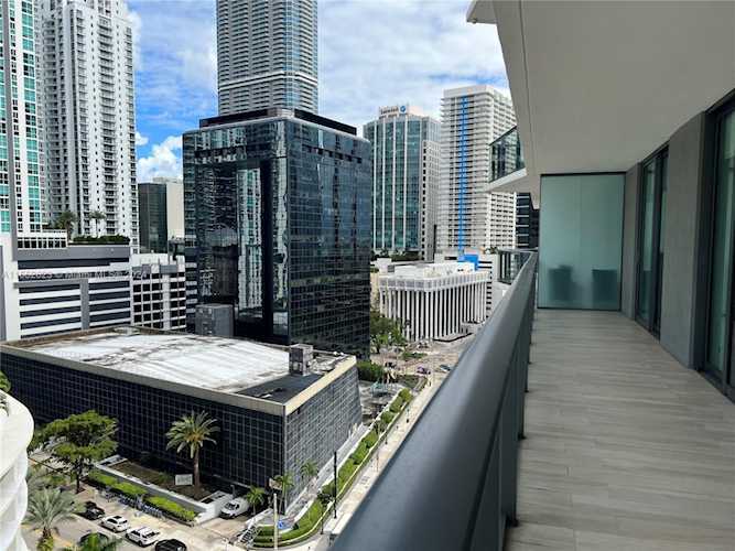 1300 S Miami Ave #1011 Miami, FL 41 33130 | Skyrise Lab Photo 15